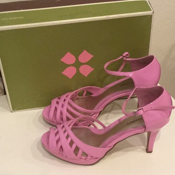pink naturalizer shoes